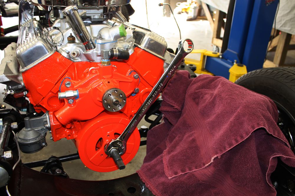 Harmonic balancer install '64 CorvetteForum Chevrolet Corvette